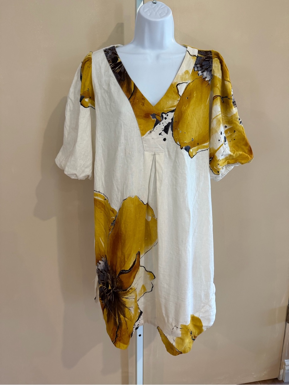 Calypso St. Barth Women's Cream & Mustard Floral V-Neck Linen Knee/Mini Dress M